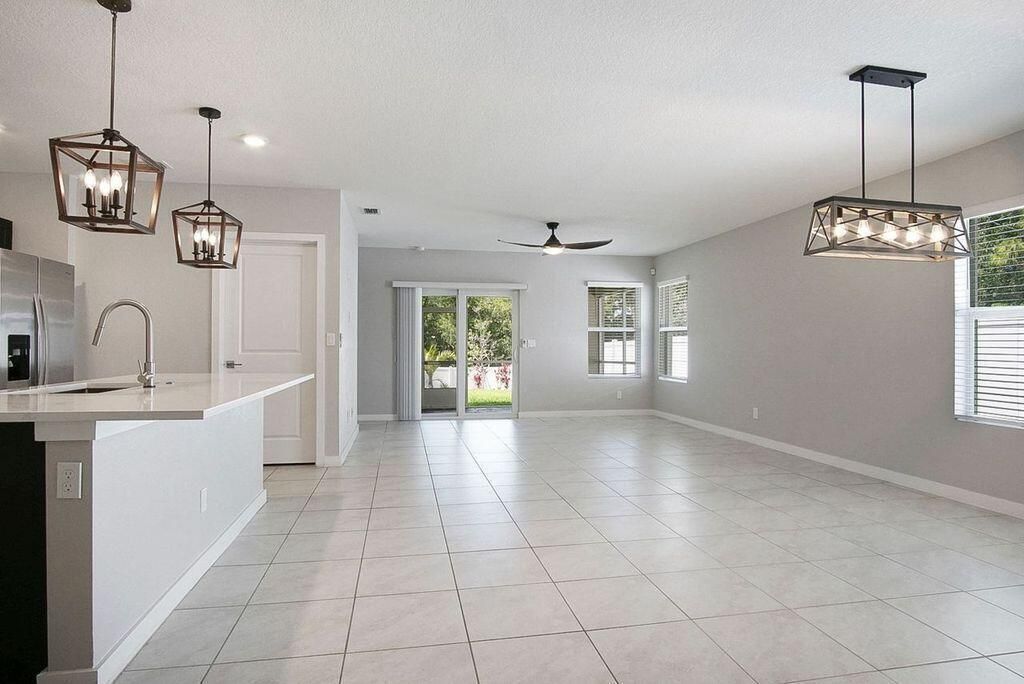 3909 SE Lee Street, Stuart, FL 34997 Photo