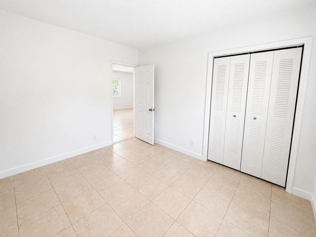 701 SW 14th Avenue, Unit 7, Fort Lauderdale, FL 33312 Photo