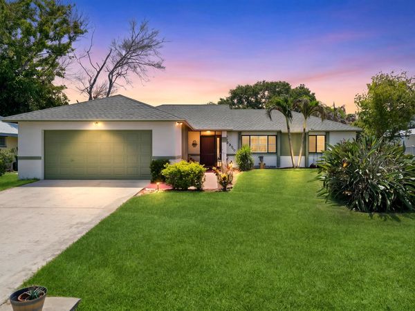 2526 SE Perugia Street, Port St. Lucie, FL 34952