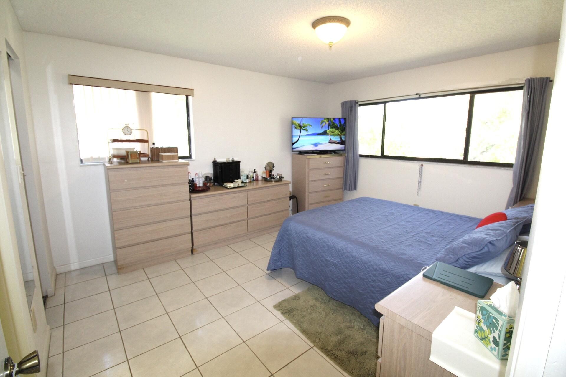 9342 S Belfort Circle, Unit 214, Tamarac, FL 33321 Photo