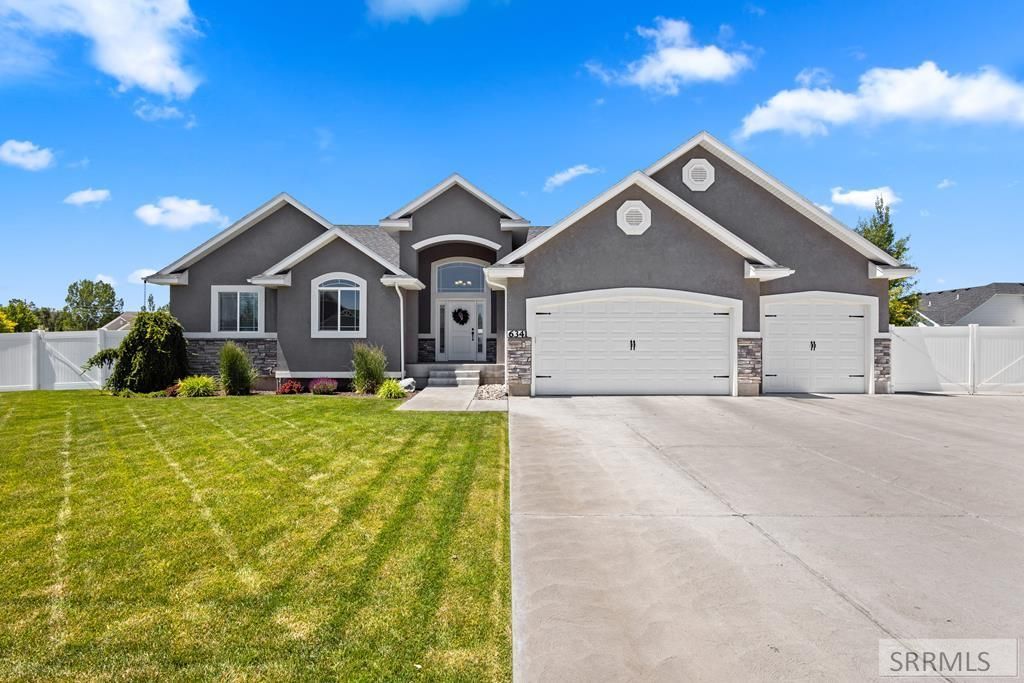 6341 Wing Point, Idaho Falls, ID 83401 Main Photo