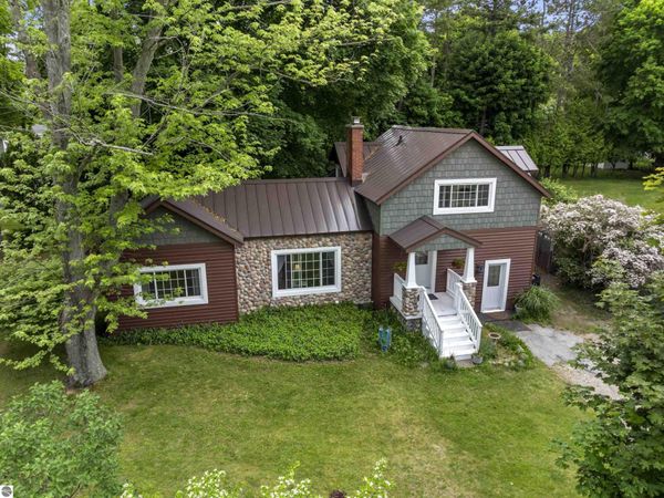657 Crystal Avenue, Frankfort, MI 49635