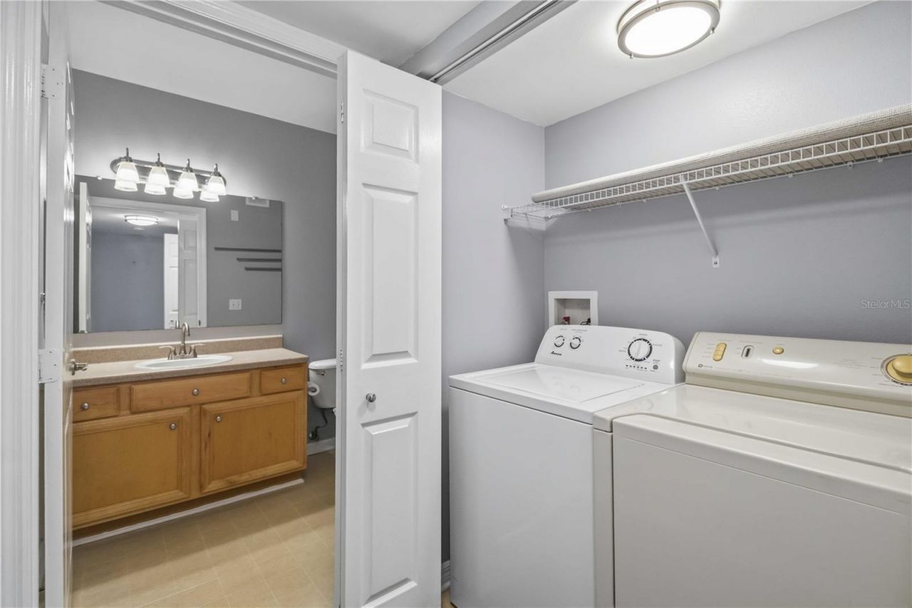 3005 Chianti Court, Unit 101, Sarasota, FL 34237 Photo