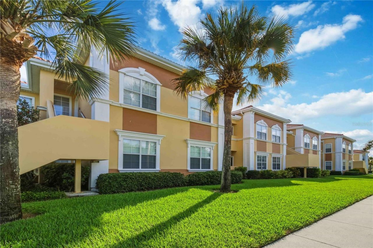 3005 Chianti Court, Unit 101, Sarasota, FL 34237 Photo