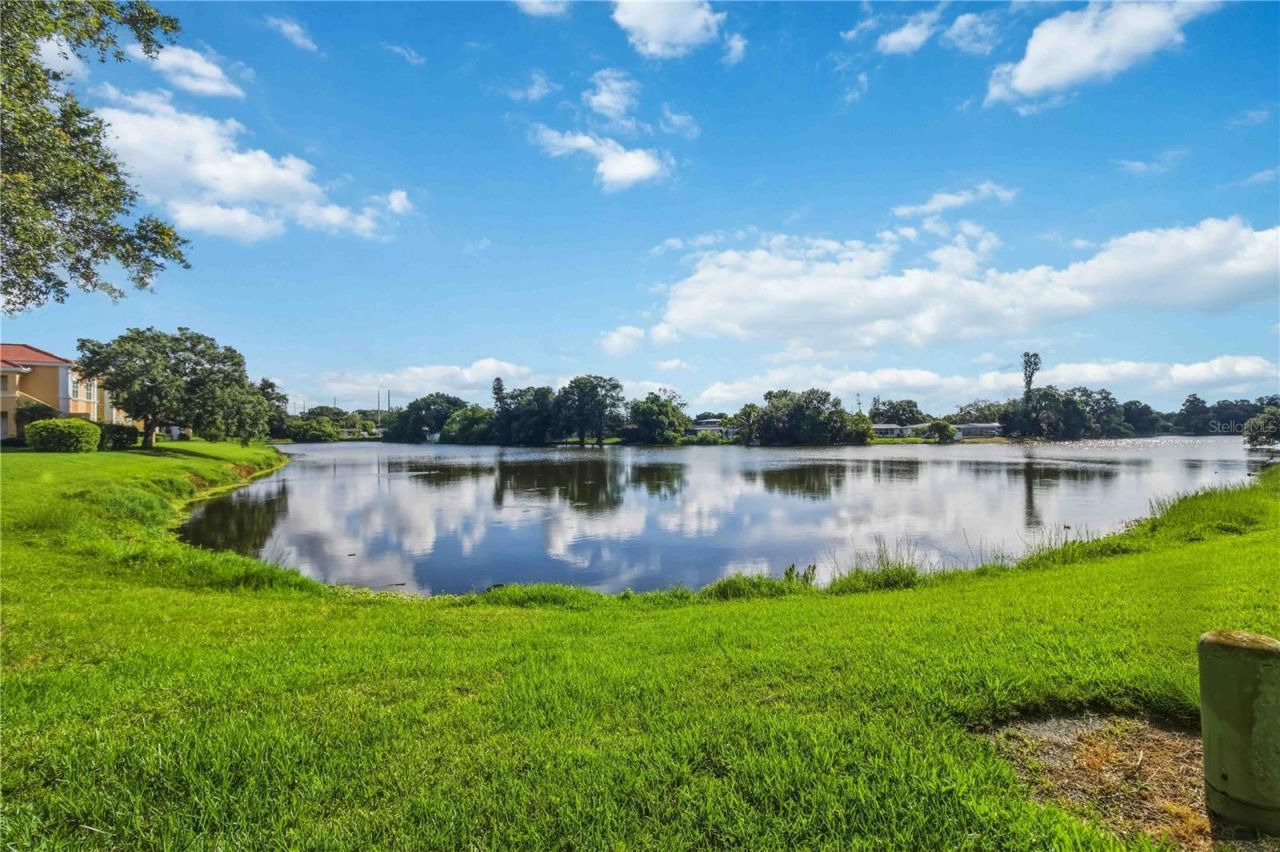 3005 Chianti Court, Unit 101, Sarasota, FL 34237 Photo