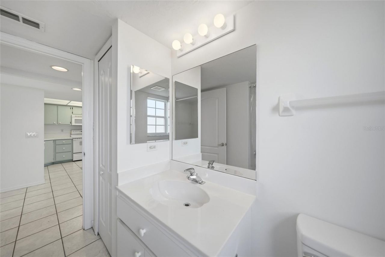 11644 SW Egret Circle , Unit 701, Lake Suzy, FL 34269 Photo