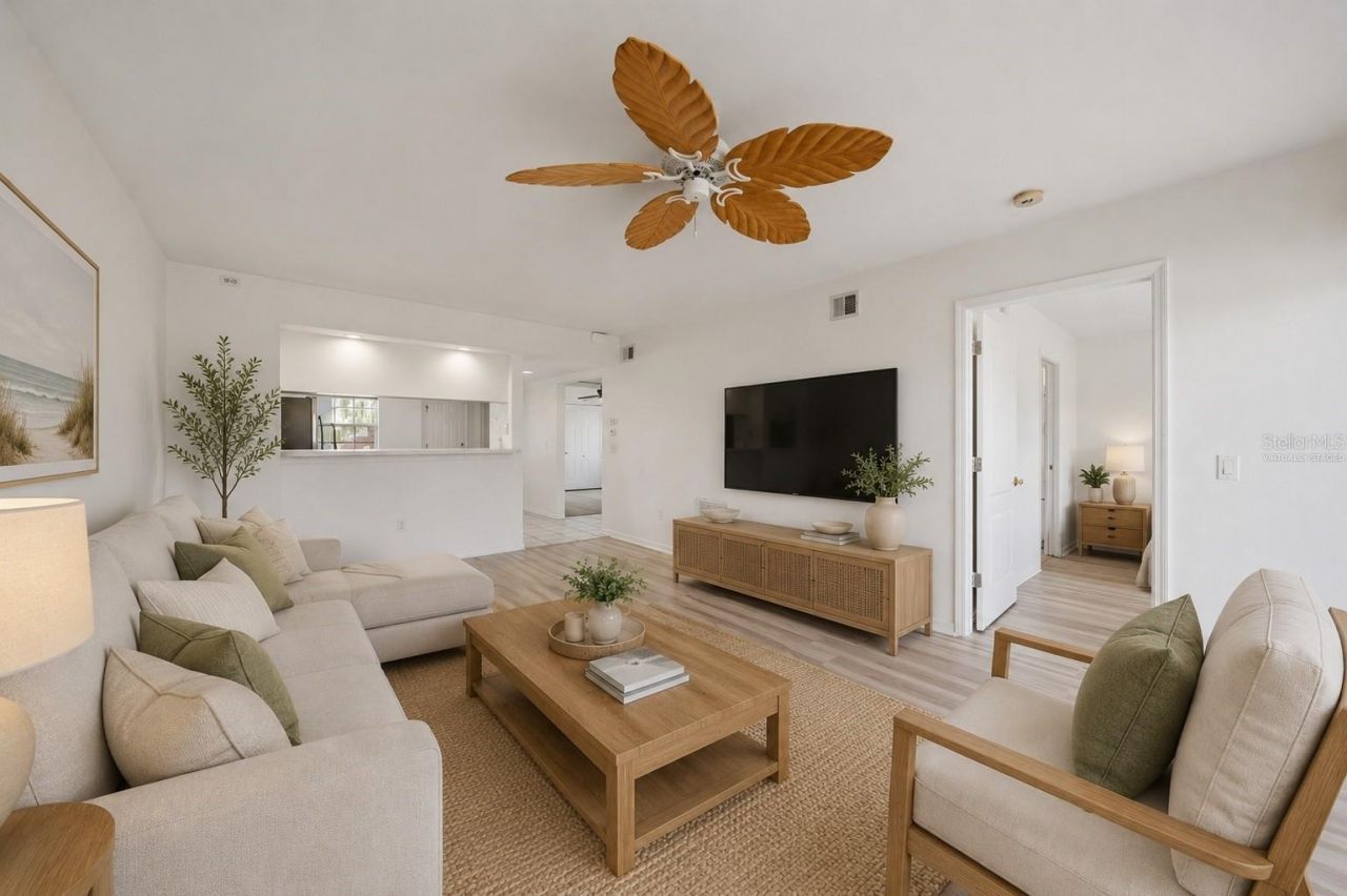 11644 SW Egret Circle , Unit 701, Lake Suzy, FL 34269 Photo