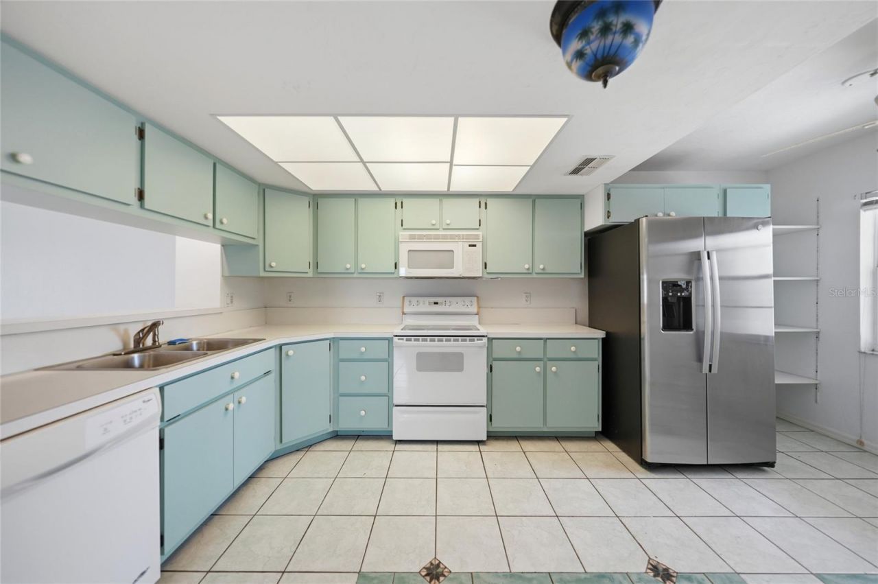 11644 SW Egret Circle , Unit 701, Lake Suzy, FL 34269 Photo