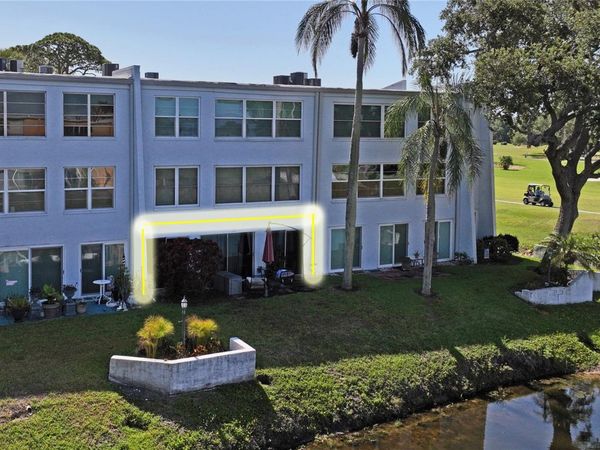 225 COUNTRY CLUB DRIVE , Unit C131, LARGO, FL 33771