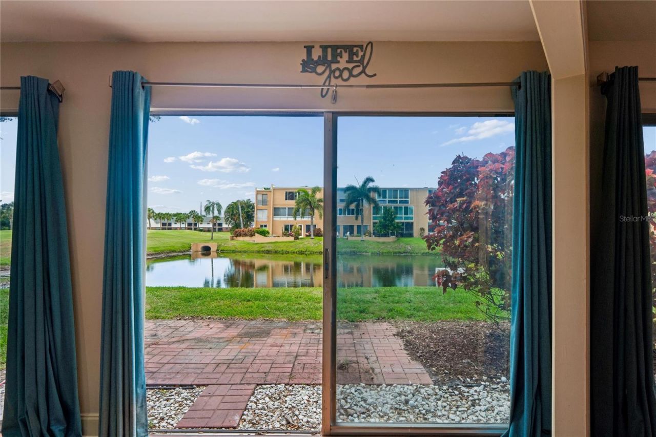 225 Country Club Drive, Unit C131, Largo, FL 33771 Photo