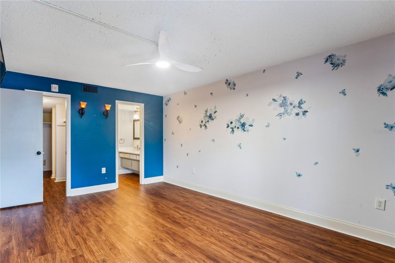 225 Country Club Drive, Unit C131, Largo, FL 33771 Photo