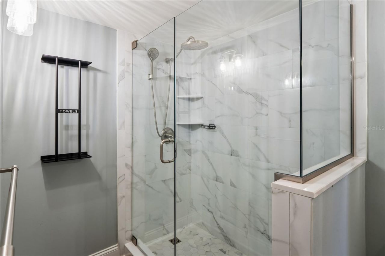 225 Country Club Drive, Unit C131, Largo, FL 33771 Photo