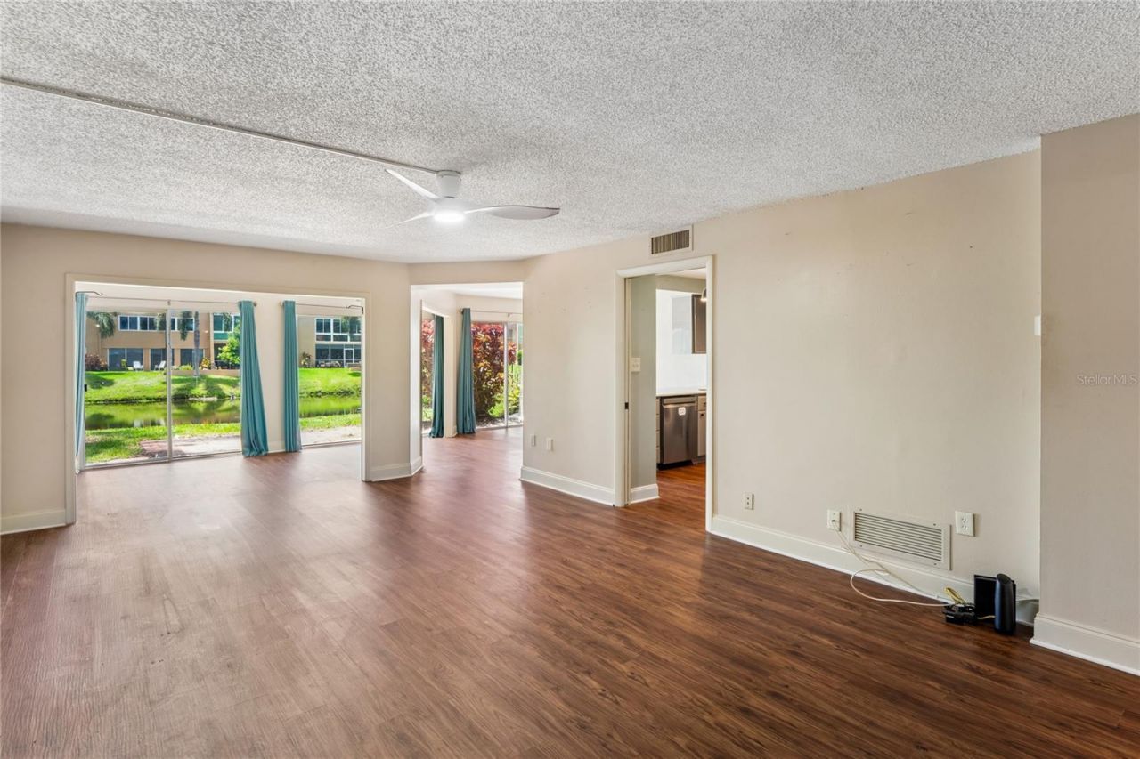 225 Country Club Drive, Unit C131, Largo, FL 33771 Photo