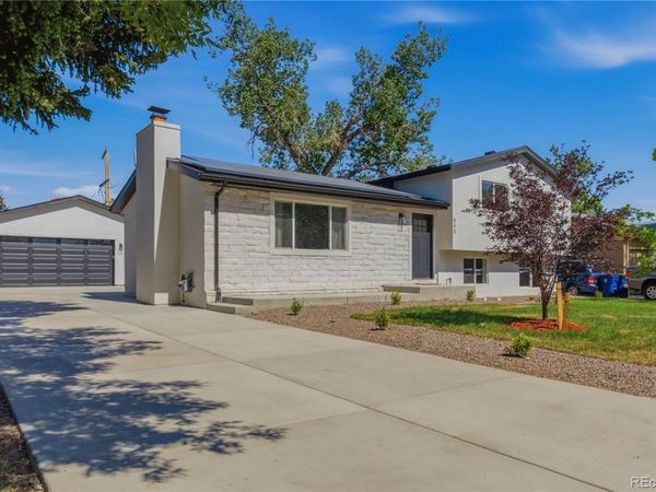 950 Laurel Street, Broomfield, CO 80020