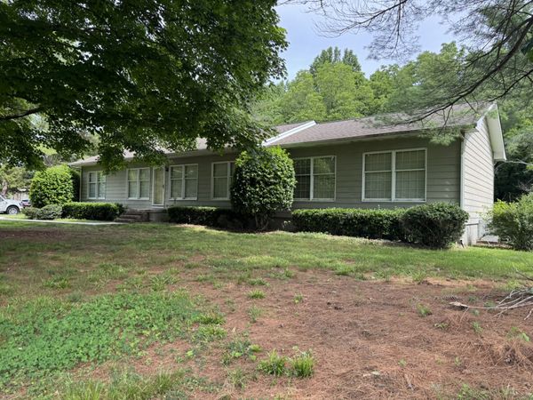 30 W Paradise Dr , Winchester, TN 37398