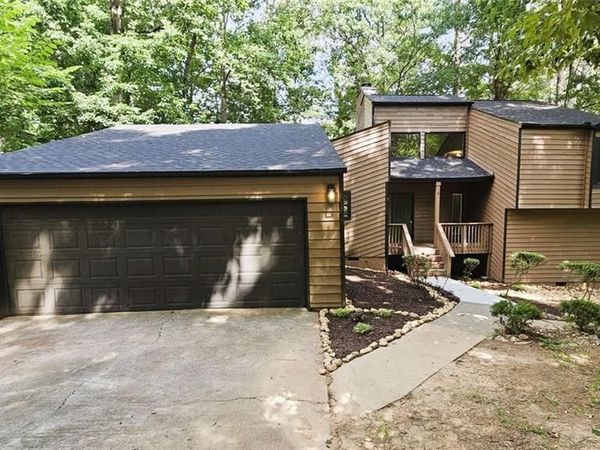 1655 Fieldgreen Overlook , Stone Mountain, GA 30088