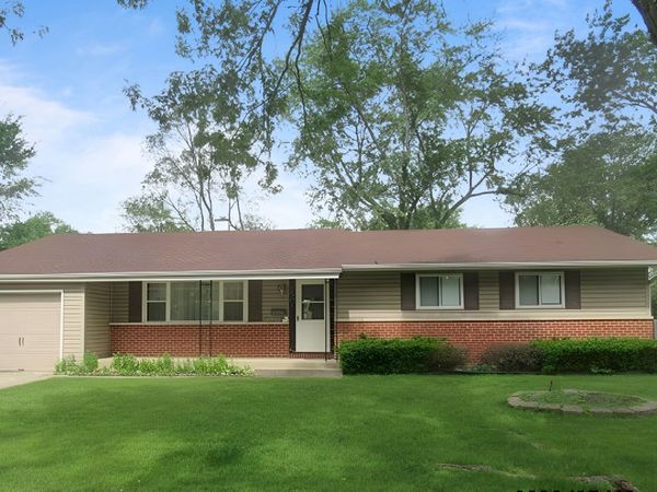 150 N Cady Drive , Palatine, IL 60074