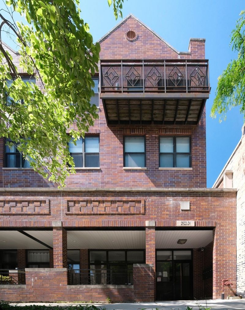 2524 N Willetts Court, Unit 3N, Chicago, IL 60647 Main Photo