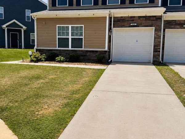 6438 Revolutionary Trail , Charlotte, NC 28217
