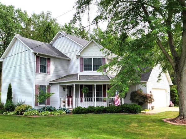 717 Lakeshore Drive , Pioneer, OH 43554