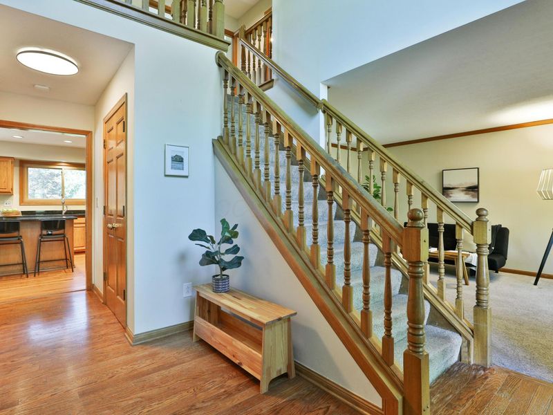 7680 Brandbury Place, Dublin, OH 43017 Photo 6