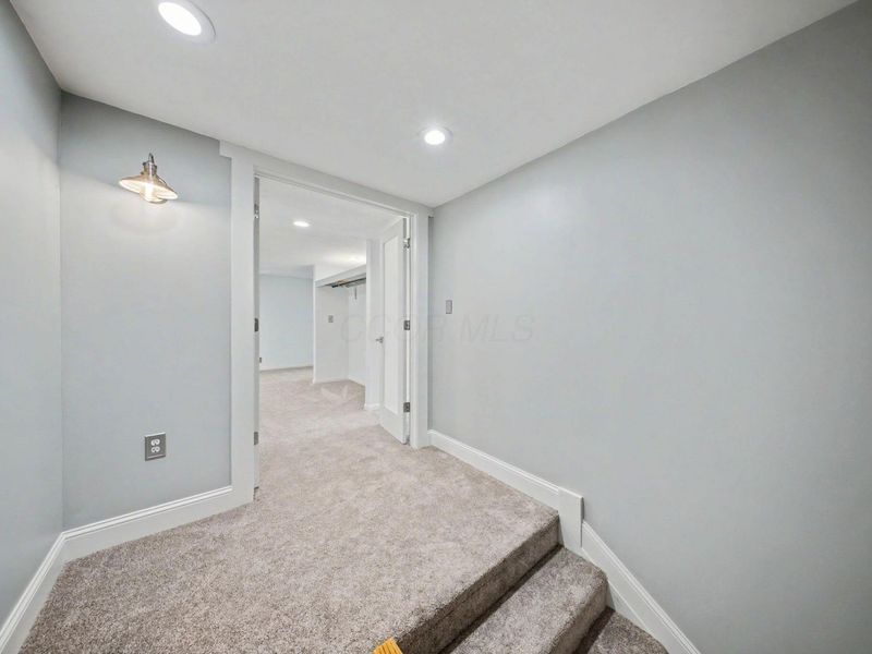 531 N Main Street , Sugar Grove, OH 43155 Photo 54