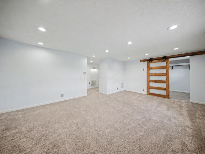 531 N Main Street , Sugar Grove, OH 43155 Photo 72