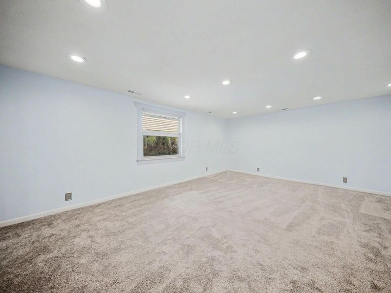 531 N Main Street , Sugar Grove, OH 43155 Photo 74