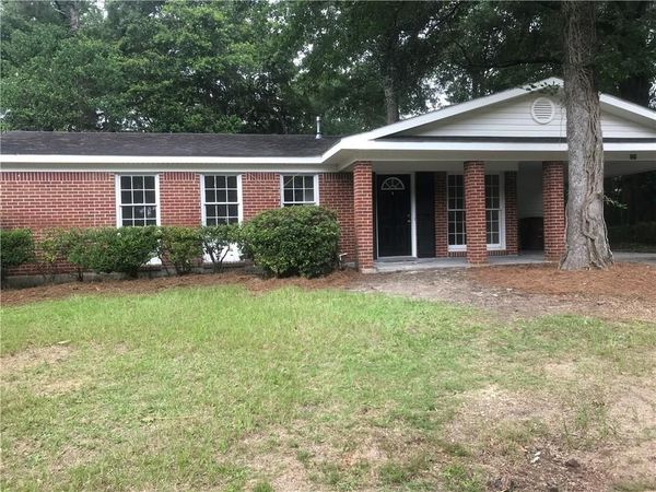 121 Glen Oaks Road , Mobile, AL 36608