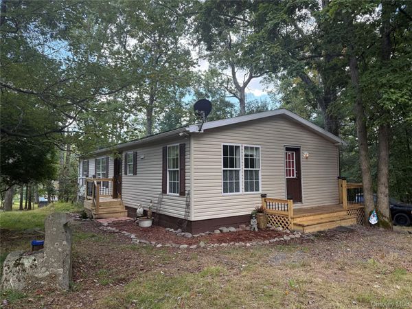 35 Oneida Trail , Glen Spey, NY 12737