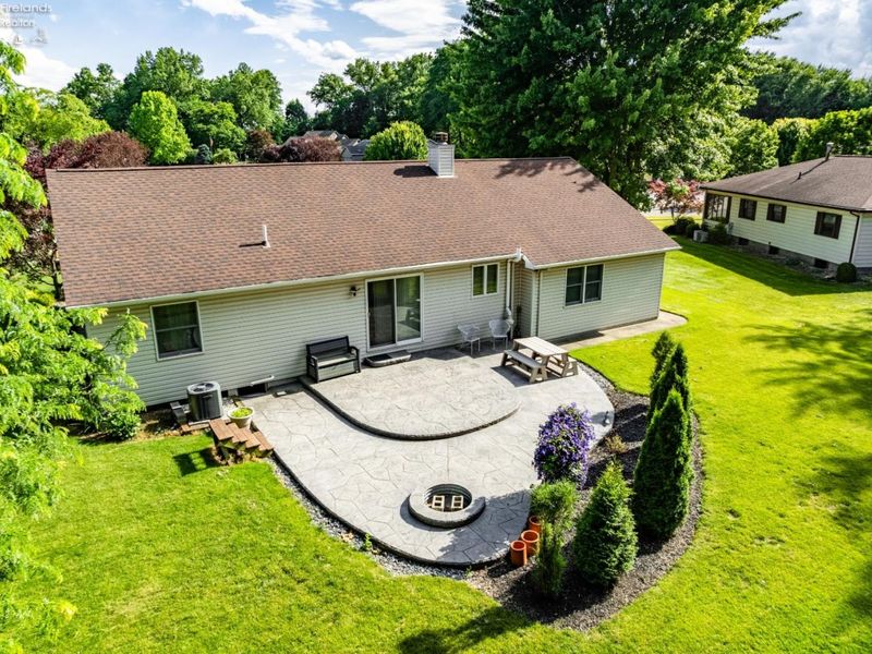 49 Executive Drive, Norwalk, OH 44857 Photo 32