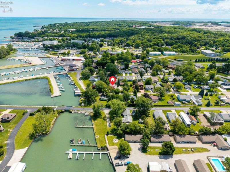 352 N Willow Dale Road, Marblehead, OH 43440 Photo 41