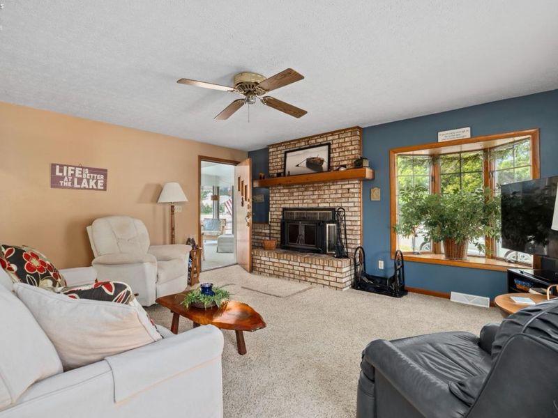 352 N Willow Dale Road, Marblehead, OH 43440 Photo 9