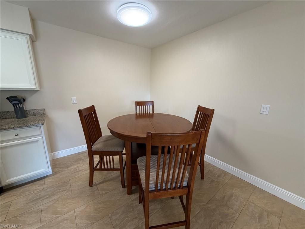 5327 Summerlin Rd , Unit 2707, Fort Myers, FL 33919 Photo