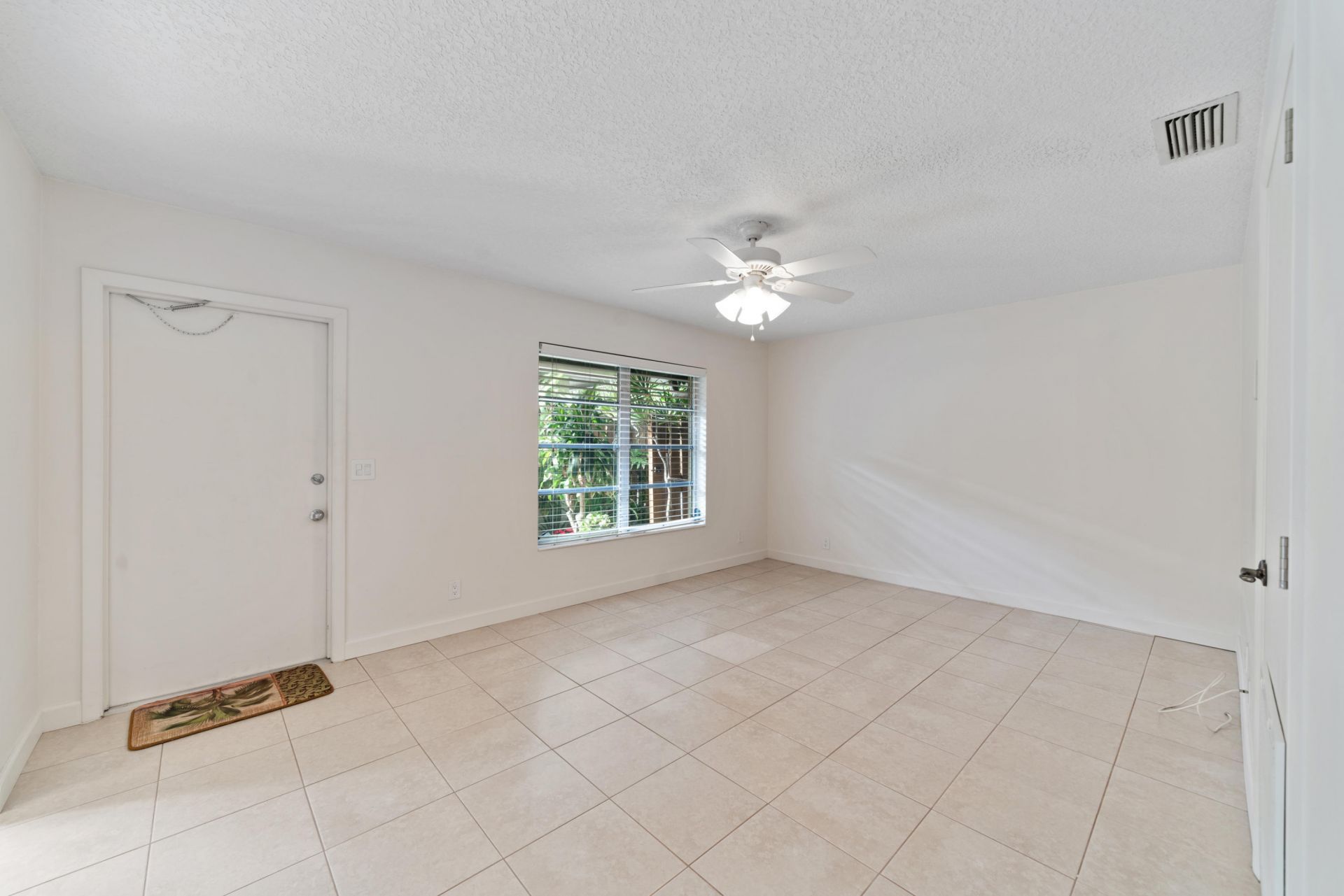 2016 Joy-rene Lane, North Palm Beach, FL 33408 Photo