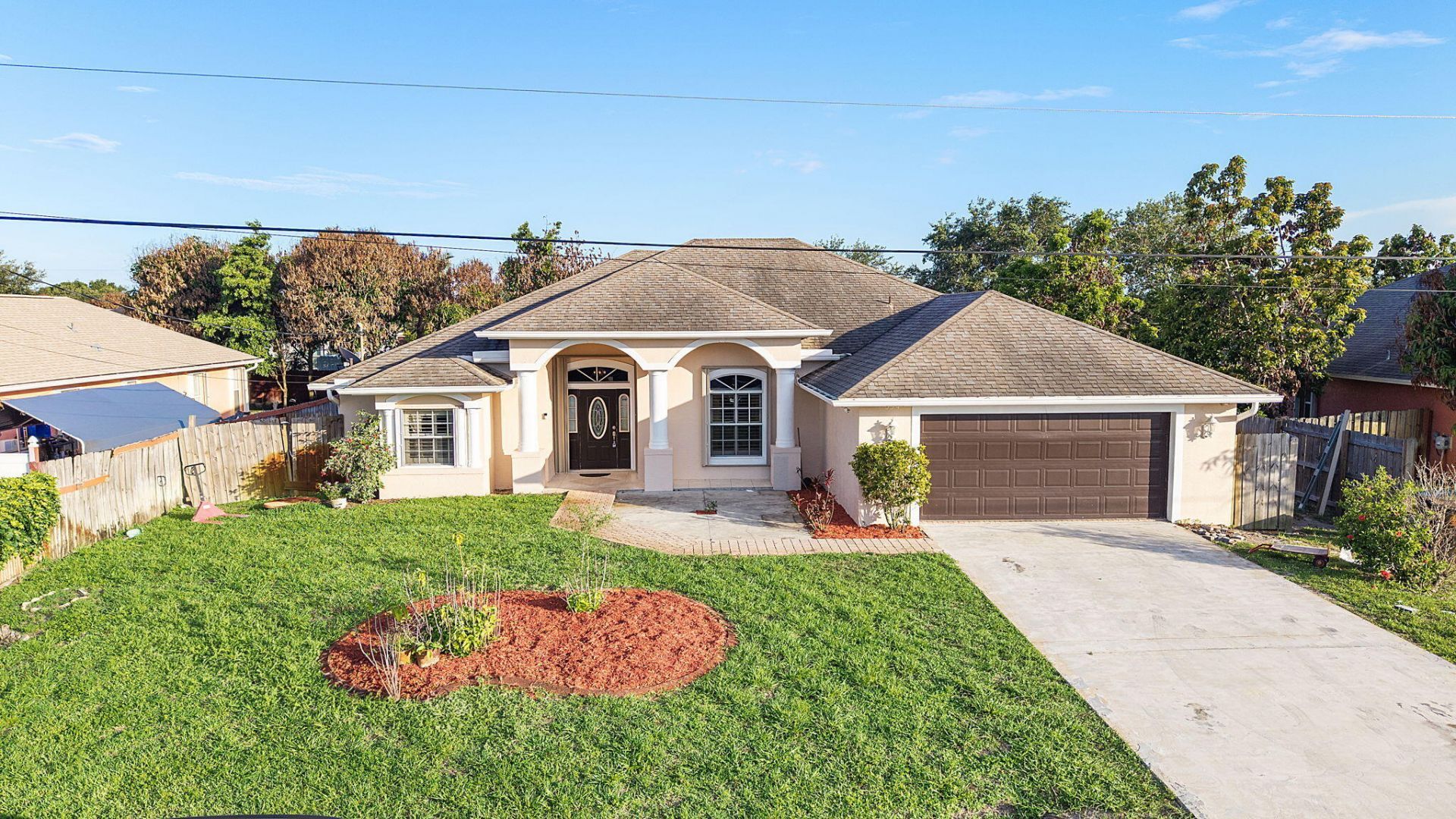534 SW Halifax Avenue, Port Saint Lucie, FL 34953 Photo