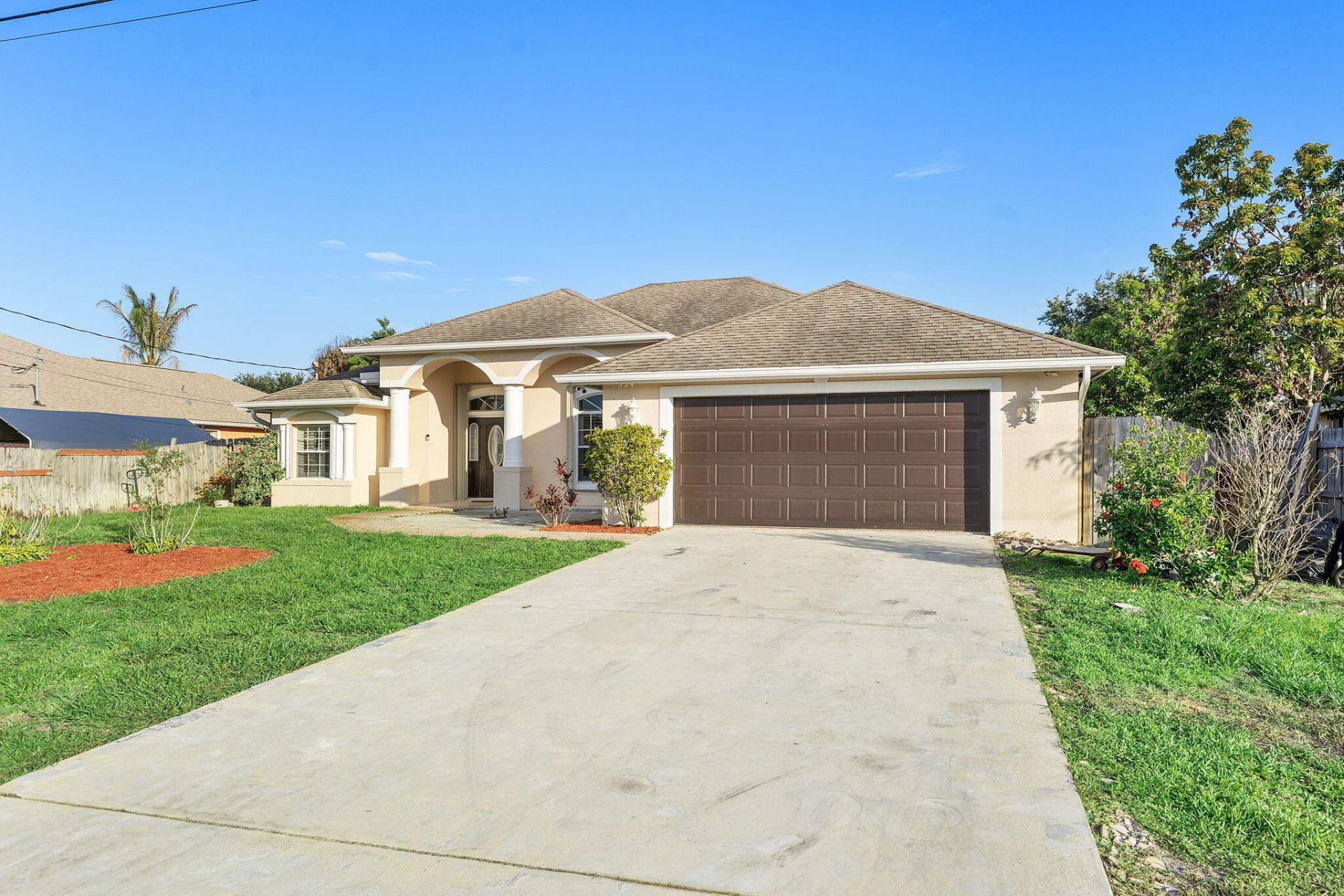 534 SW Halifax Avenue, Port Saint Lucie, FL 34953 Photo