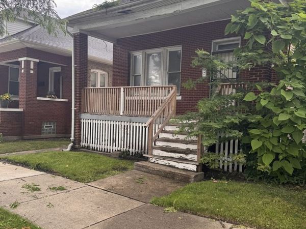 7554 S King Drive , Chicago, IL 60619