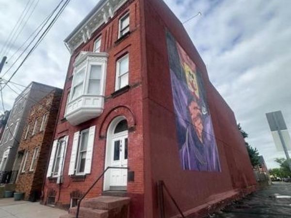 146 S DUKE ST. , YORK, PA 17401