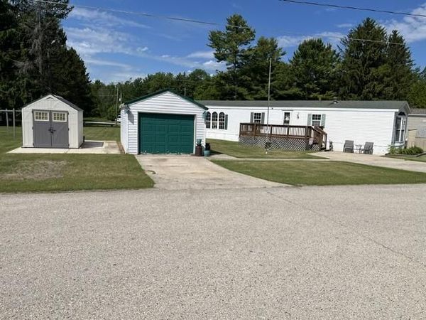 7136 Tannery ROAD, Unit 19, Two Rivers, WI 54241