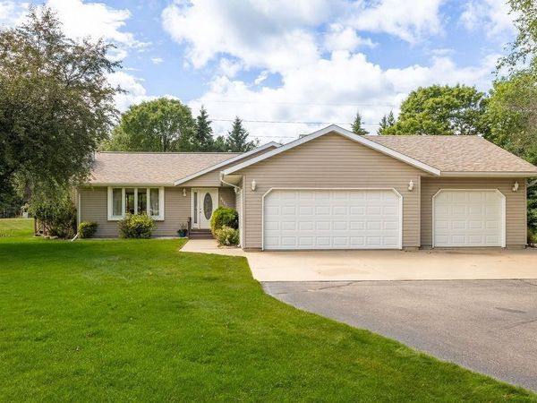 7930 CARILLON DRIVE, Wisconsin Rapids, WI 54494