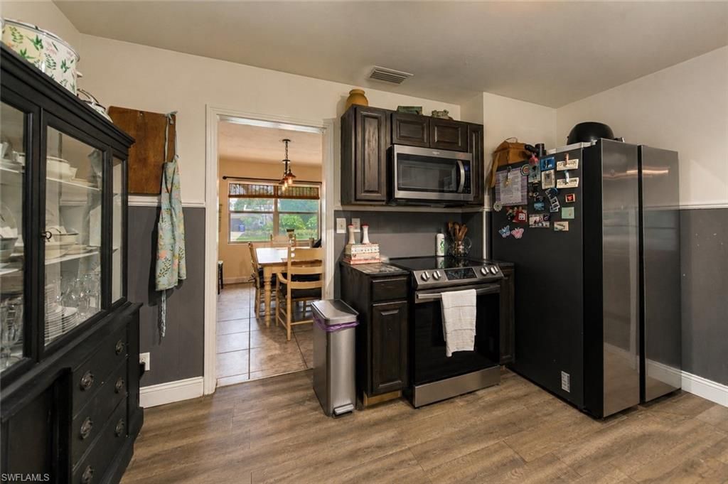 1410 Paloma Dr , Fort Myers, FL 33901 Photo