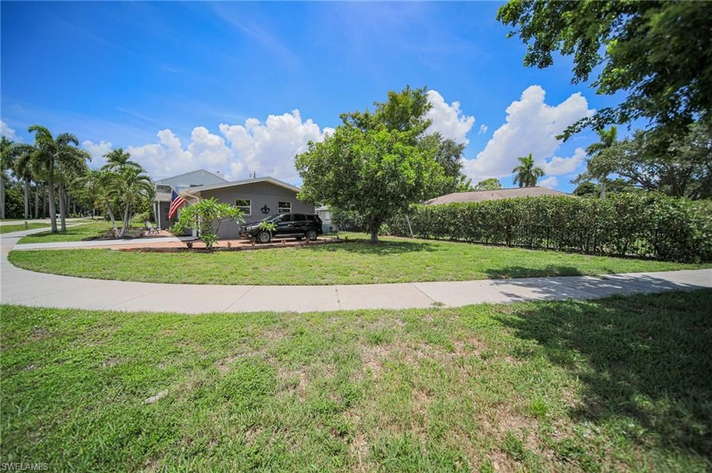 1410 Paloma Dr , Fort Myers, FL 33901 Photo
