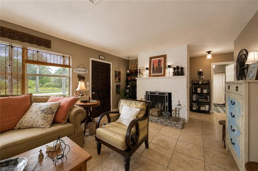 1410 Paloma Dr , Fort Myers, FL 33901 Photo