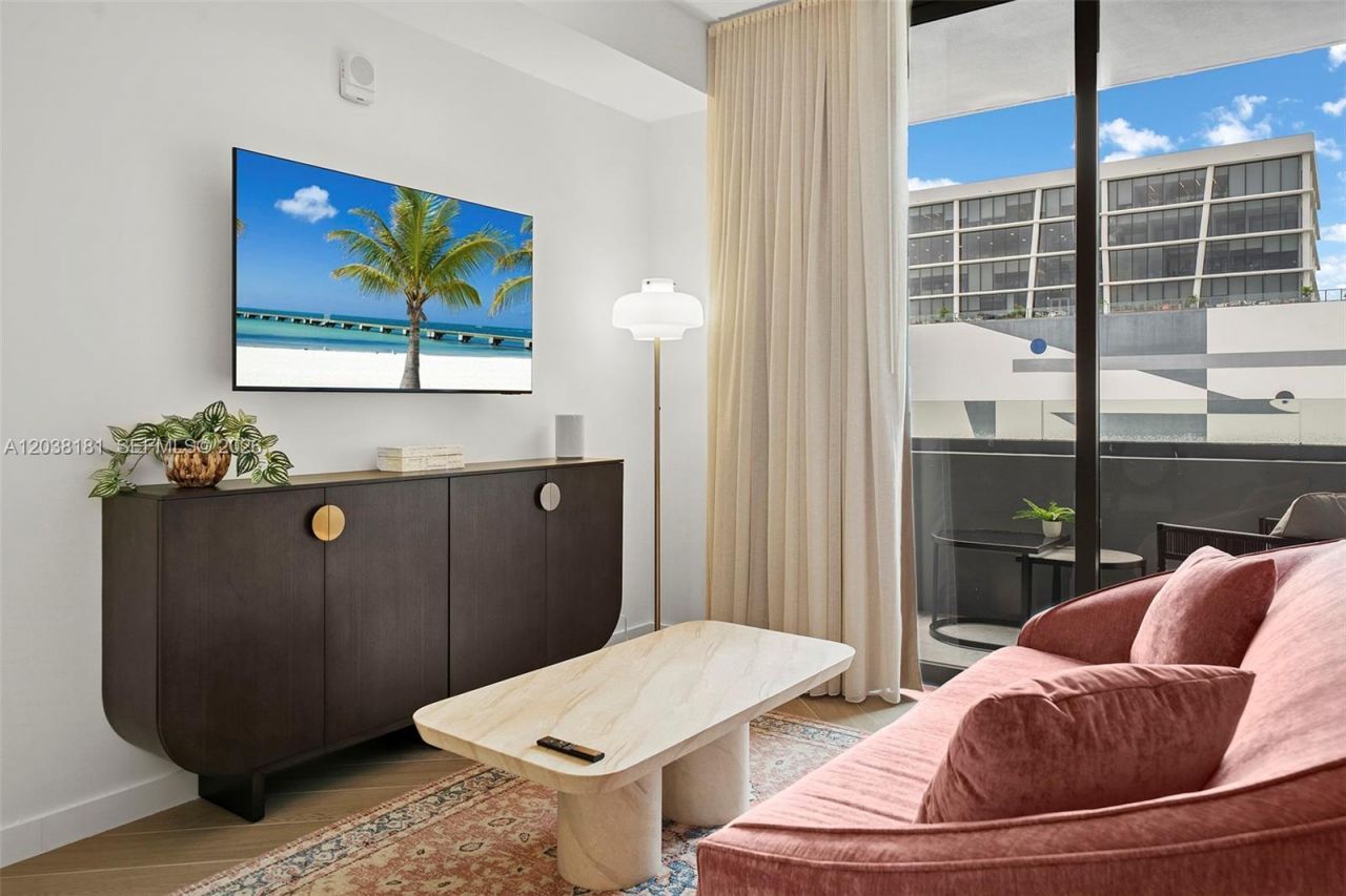 2700 NW 2nd Ave , Unit 532, Miami, FL 33127 Photo