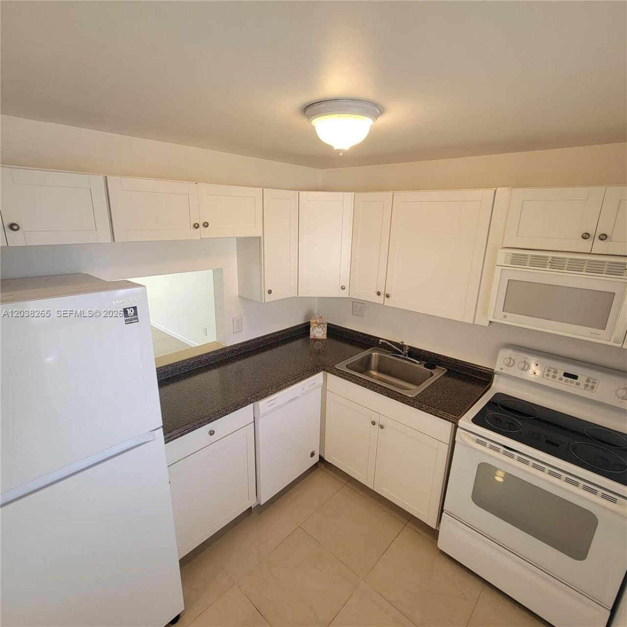 6021 NW 61st Ave , Unit 207, Tamarac, FL 33319 Photo