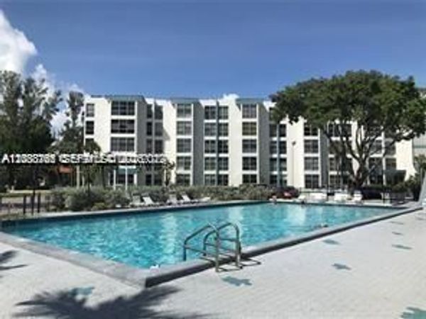17570 Atlantic Blvd , Unit 407, Sunny Isles Beach, FL 33160