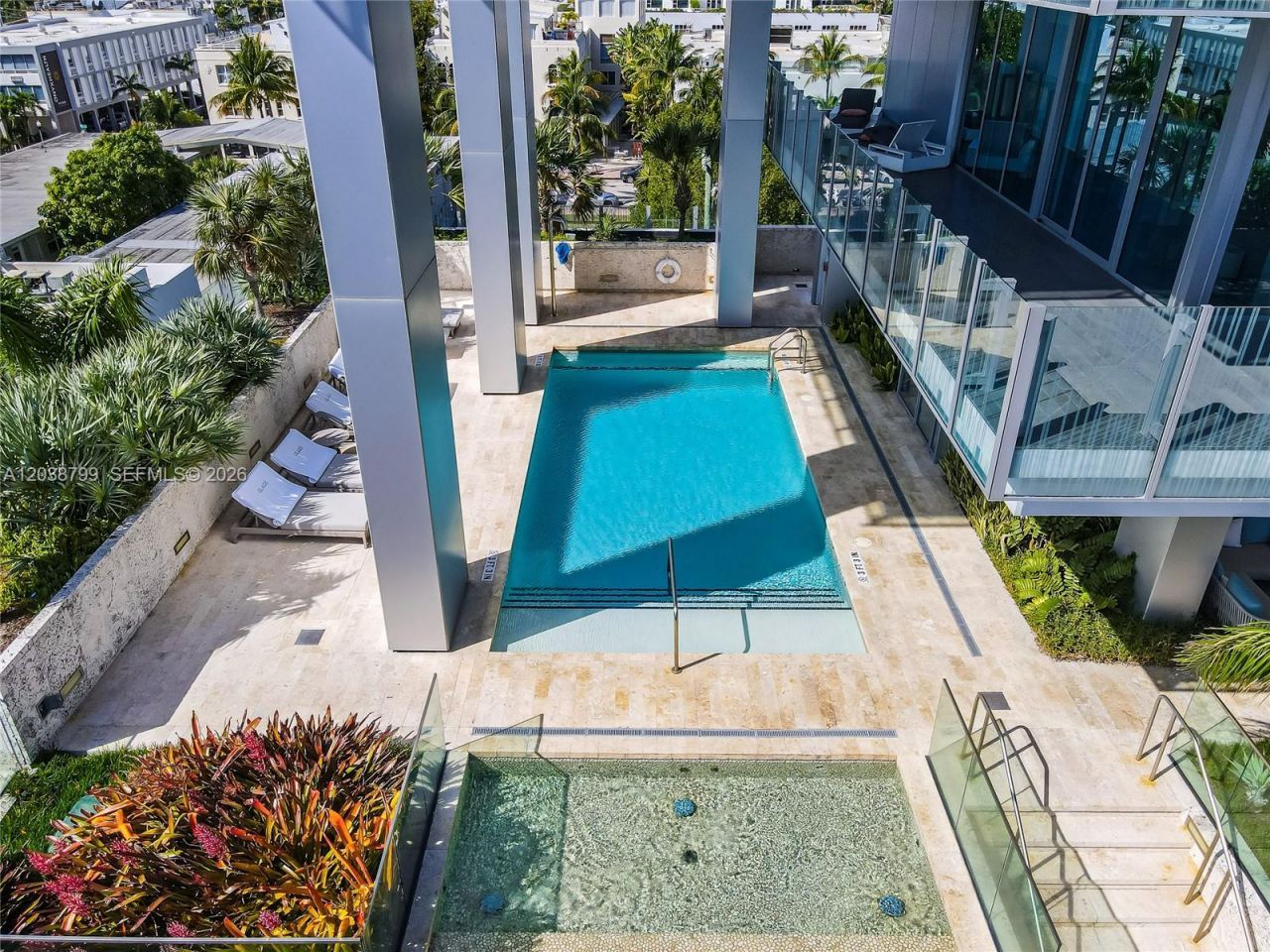 120 Ocean Dr, Unit 700, Miami Beach, FL 33139 Photo