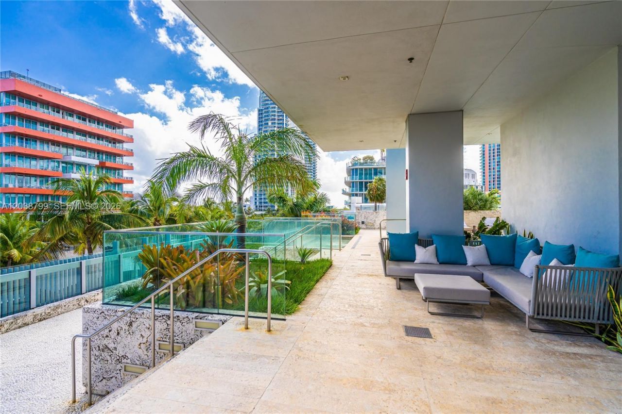 120 Ocean Dr, Unit 700, Miami Beach, FL 33139 Photo