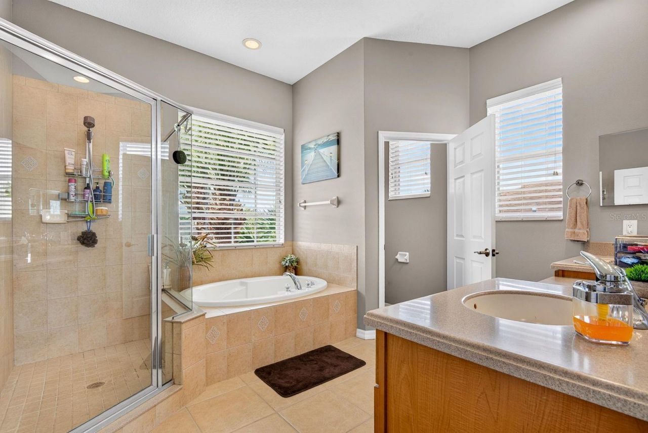 15703 Butterfish Place, Lakewood Ranch, FL 34202 Photo